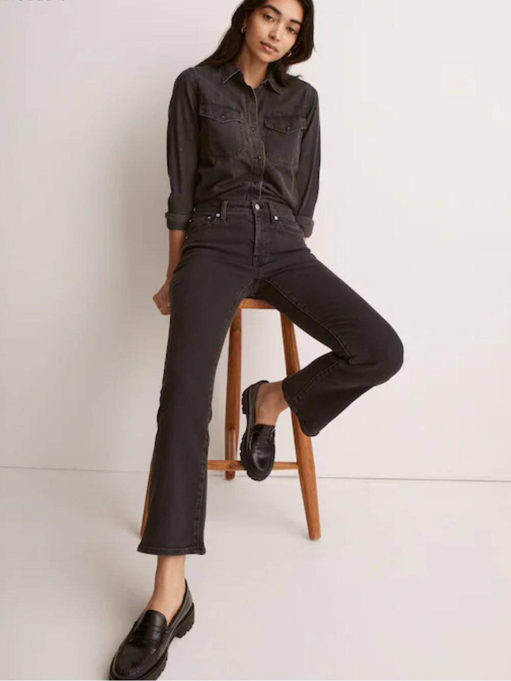 Madewell Mid-Rise Kickout Crop